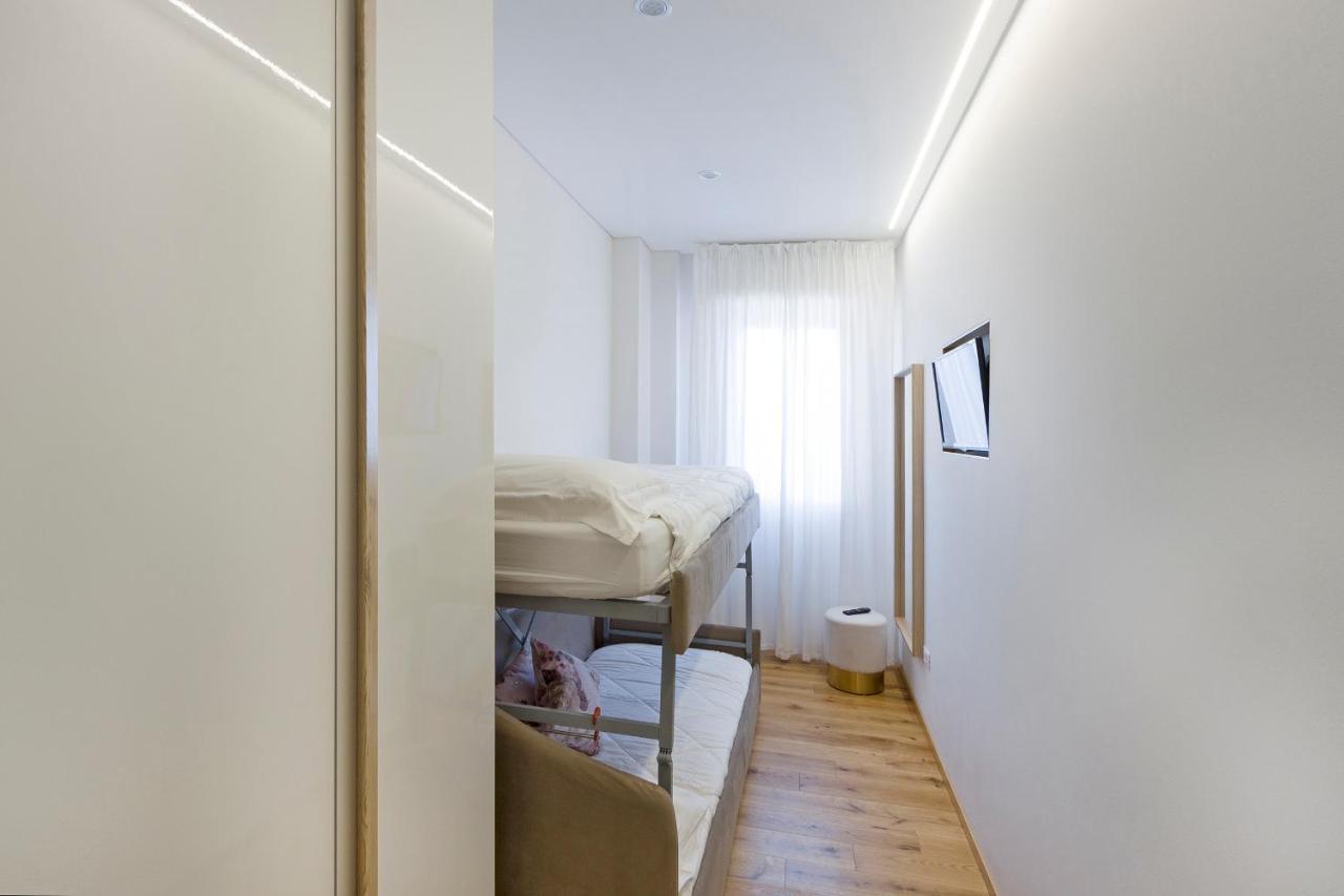 Crima Mare Luxury Apartment มิซาโน อาดรีอาติโก ภายนอก รูปภาพ