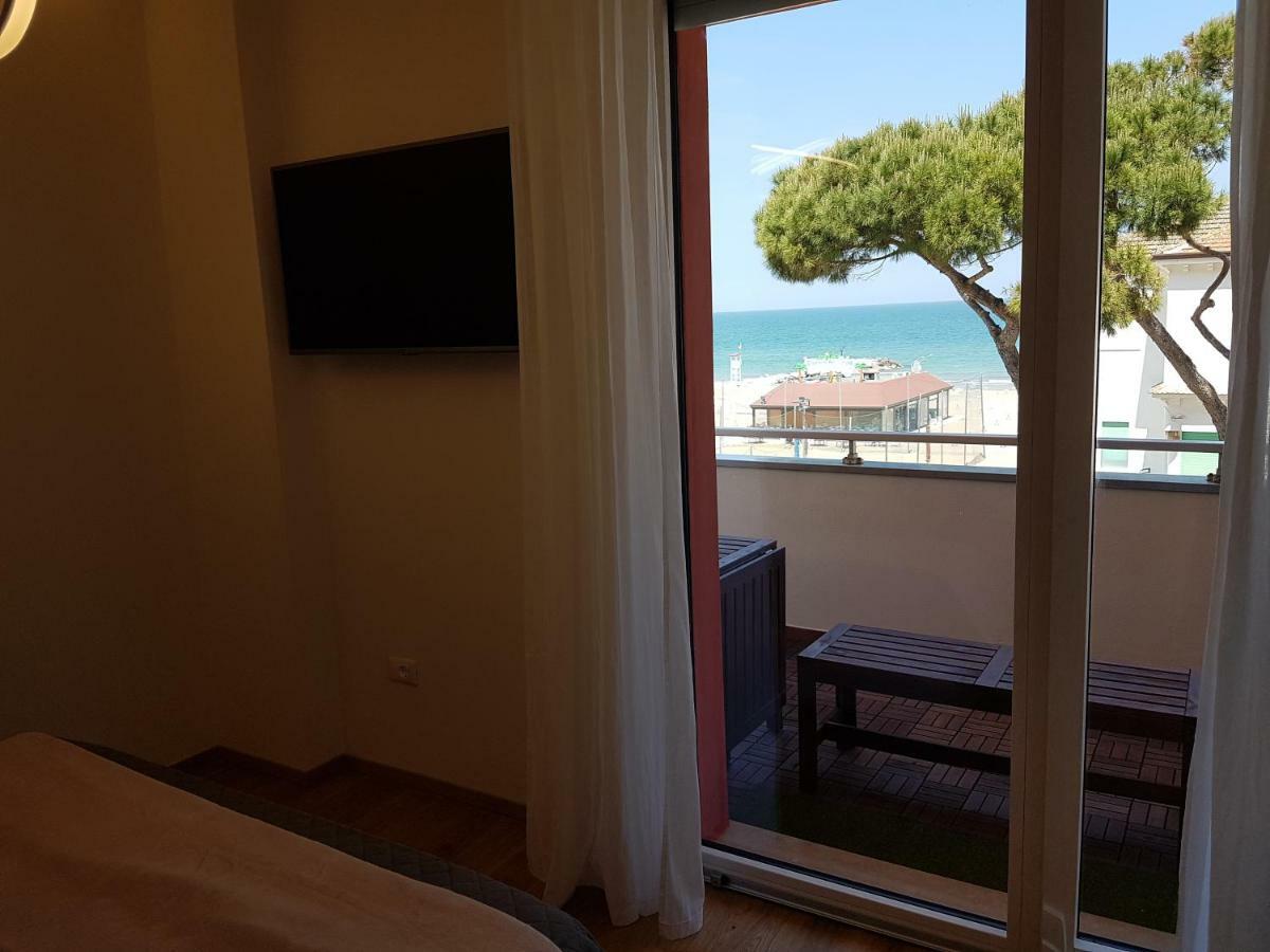 Crima Mare Luxury Apartment มิซาโน อาดรีอาติโก ภายนอก รูปภาพ
